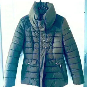 MEXX  GREEN WINTER PUFFER WAIST JACKET PARKA ROUND NECK SIZE SMALL